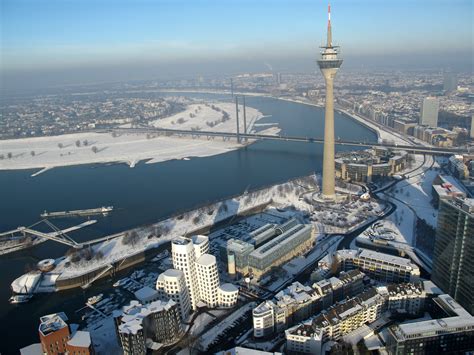 Duesseldorf .